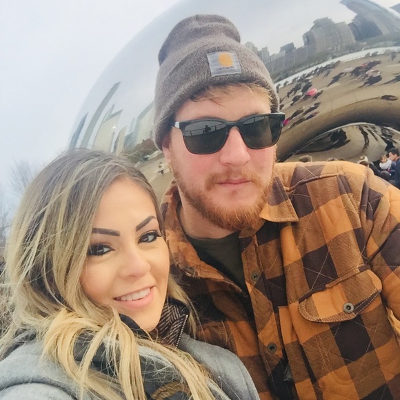 Meet your Posher, Megan - Picture 2 of 3